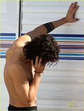 th_orlando-bloom-sympathy-for-delic-11.jpg