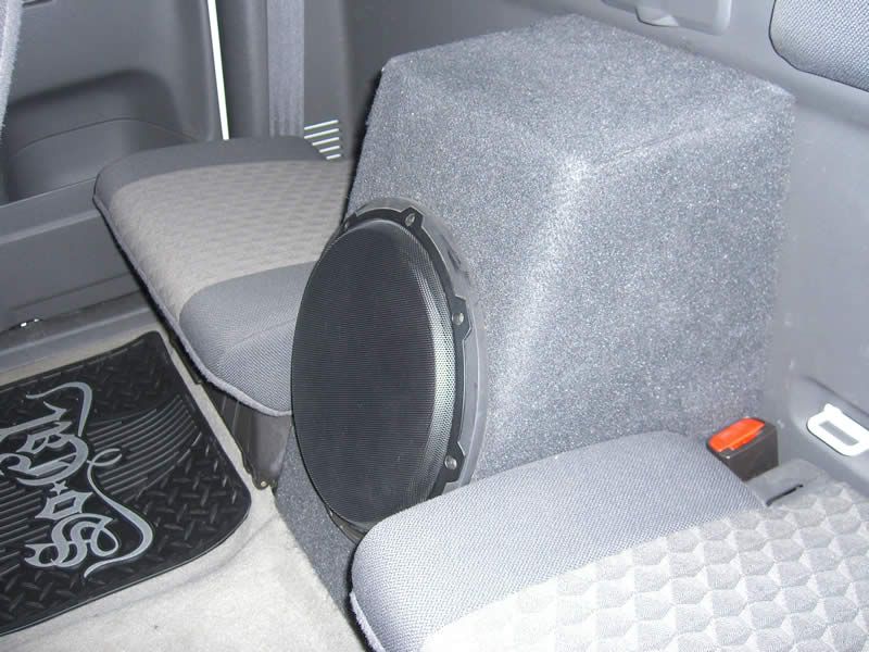 chevy colorado extended cab sub box