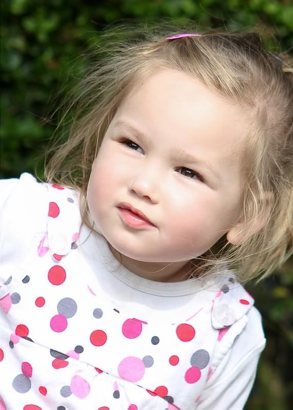 IMAGE: http://i55.photobucket.com/albums/g126/snoop69/Crop_ppH.jpg