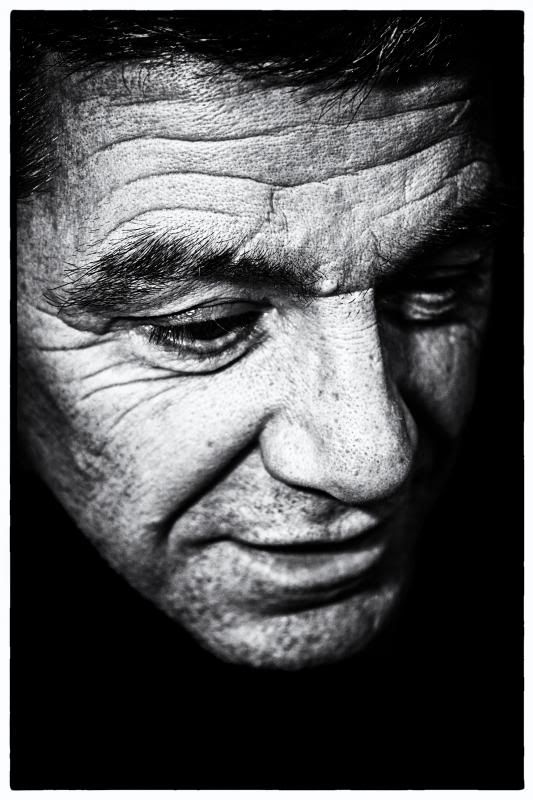 IMAGE: http://i55.photobucket.com/albums/g128/momoperfo/pops2.jpg