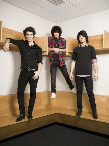 jonas.jpg Jonas Brothers c: image by alwaysthereforyou06