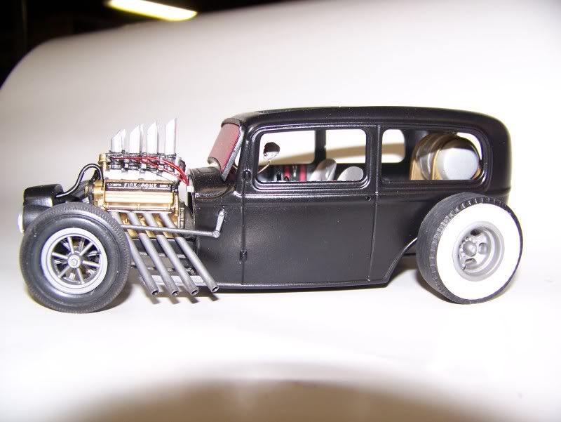 revell 32 ford sedan