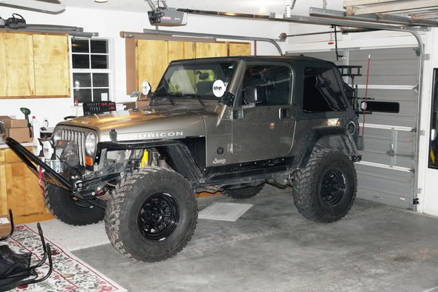 4 Inch rough country lift jeep tj