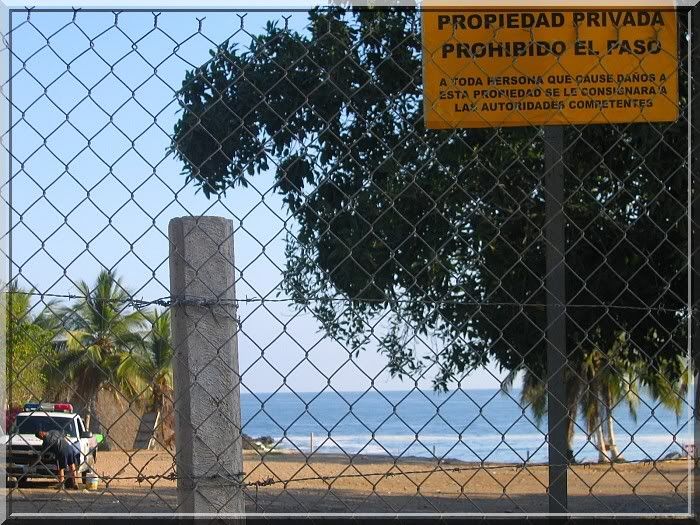 Playa Minitas, Lo de Marcos, Nayarit, Mexico,Paso prohibido