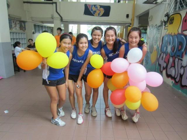  photo 545222_4806971245633_1786151908_n.jpg