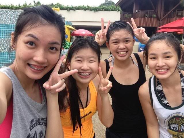  photo 996813_10151688555124556_2025057459_n.jpg