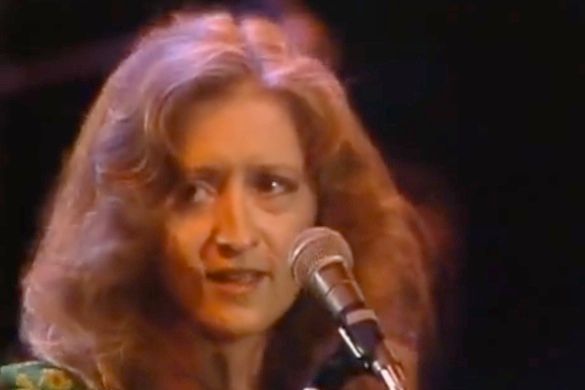 Bonnie Raitt photo Bonnie_Raitt001_zps34cebbe6.jpg