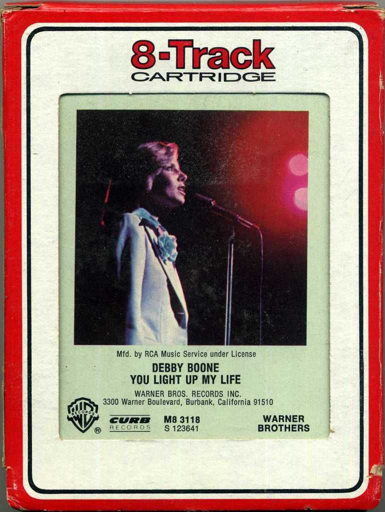 Anticuria Debby Boone: You Light Up My Life 8 Track Tape