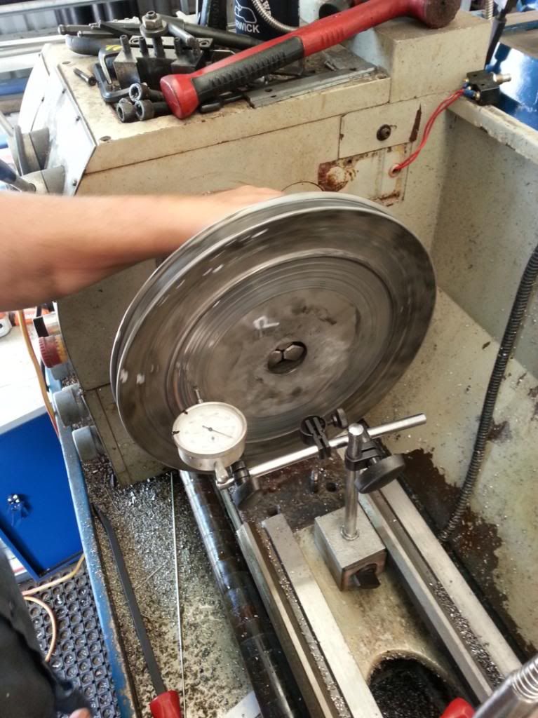 [Linked Image from i55.photobucket.com]