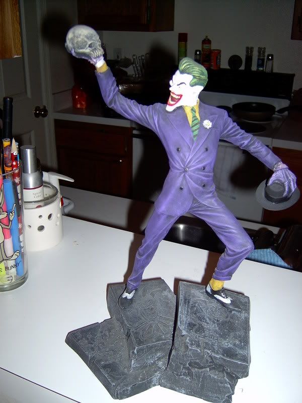 santa joker statue