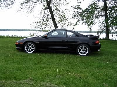 http://i55.photobucket.com/albums/g156/91MR2_photos/1991%20Toyota%20MR2/MyMR2-BeaverIsland-Sideprofile.jpg