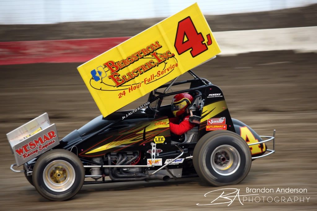 IMAGE: http://i55.photobucket.com/albums/g157/andersonproductions/040811I-80Speedway155-39.jpg