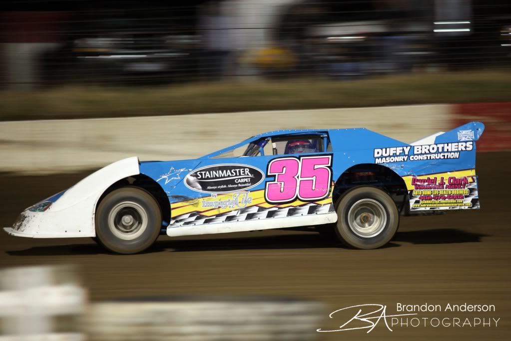 IMAGE: http://i55.photobucket.com/albums/g157/andersonproductions/040811I-80Speedway363-85.jpg