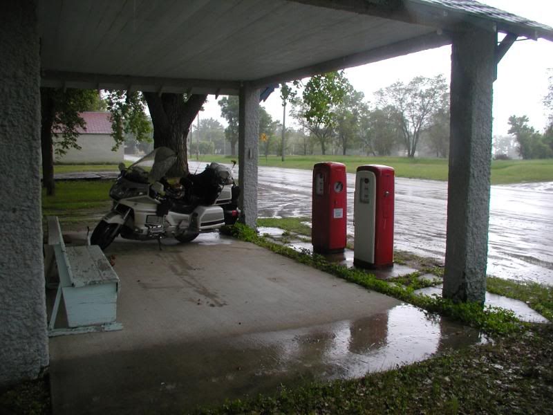 Pictures in and around RAIN GL1800Riders Forums