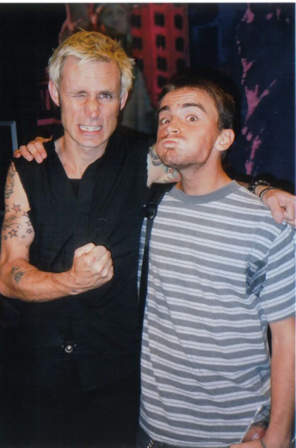 2IoeMikeDirnt.jpg