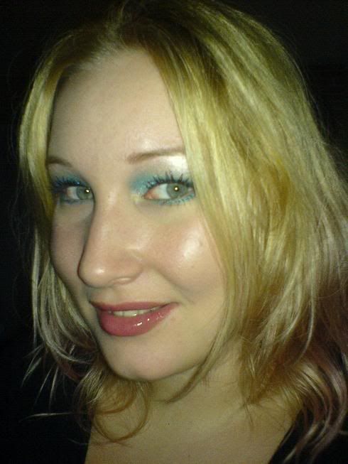 blueishlook3.jpg