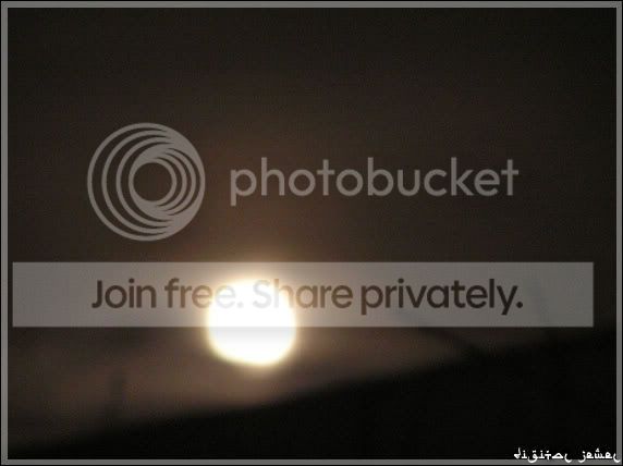moon.jpg
